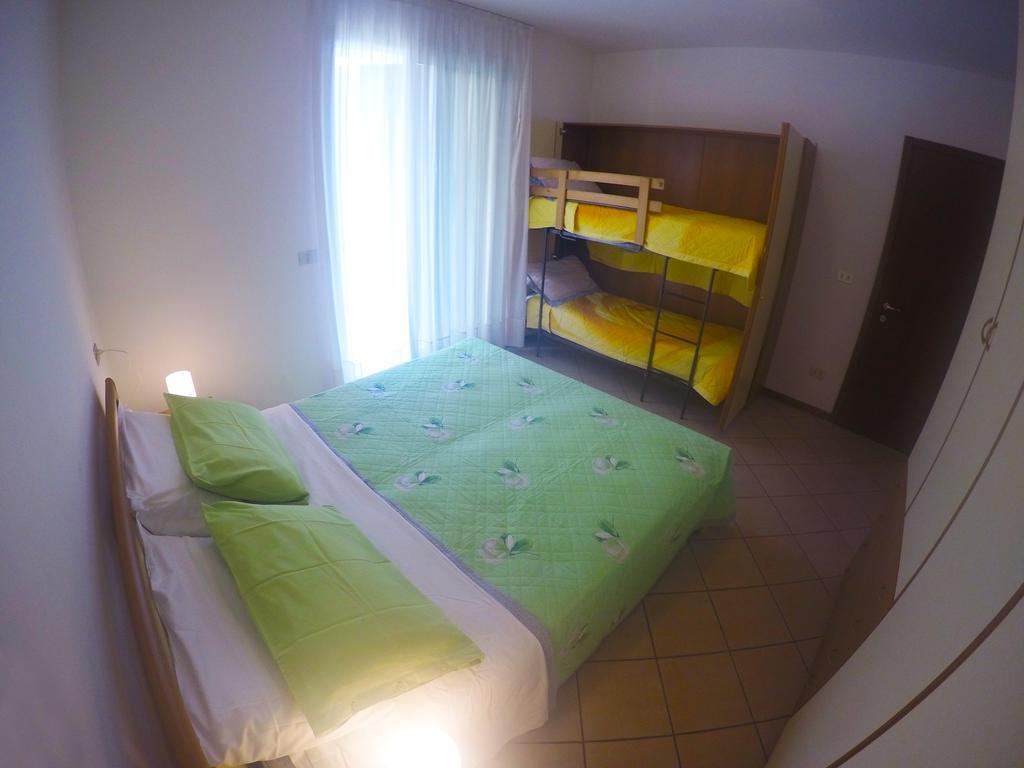 Residence Soleil - Agenzia Cocal กาออร์เล ห้อง รูปภาพ